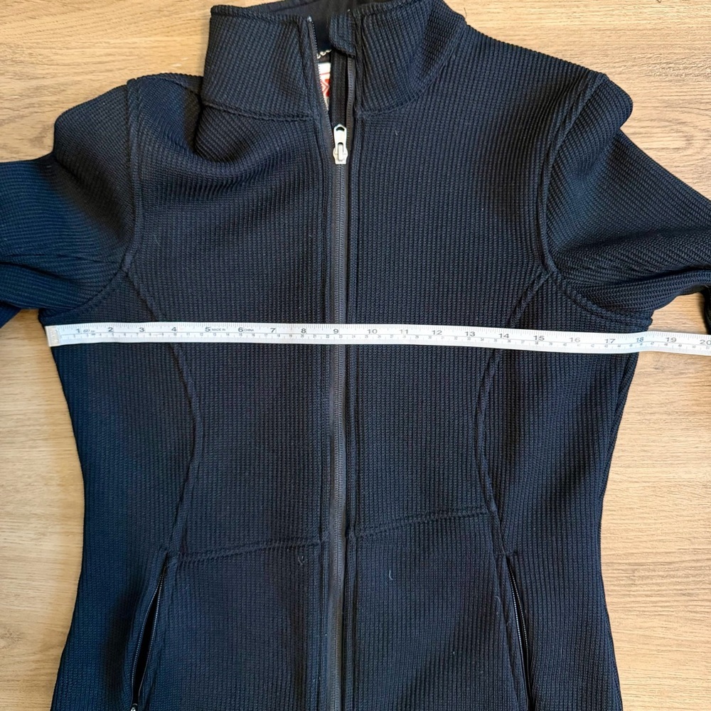 Spyder Women’s Full Zip Jacket / Sweater – Size Medium - Picture 8 of 8